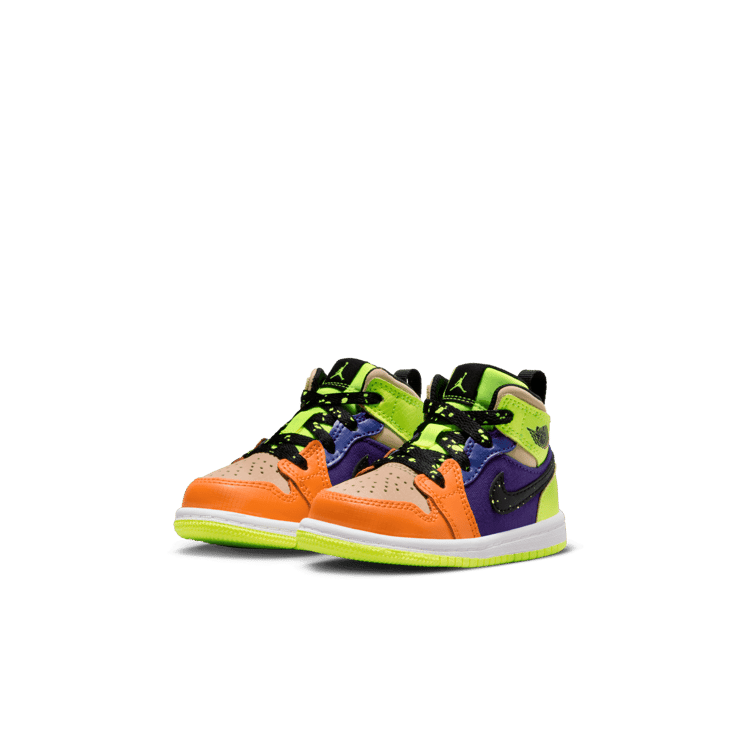 Air Jordan 1 Mid SE Super Splash (TD) Angle 2