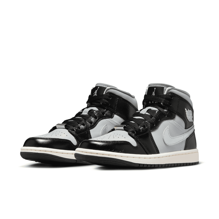 Air Jordan 1 Mid SE Black Chrome (W) Angle 2