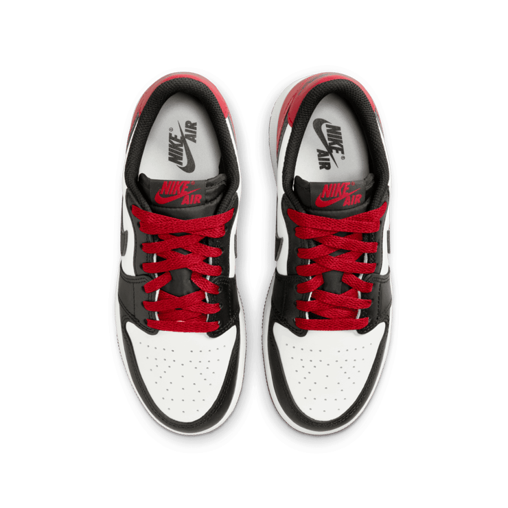 Air Jordan 1 Retro Low OG Black Toe (GS) Angle 1