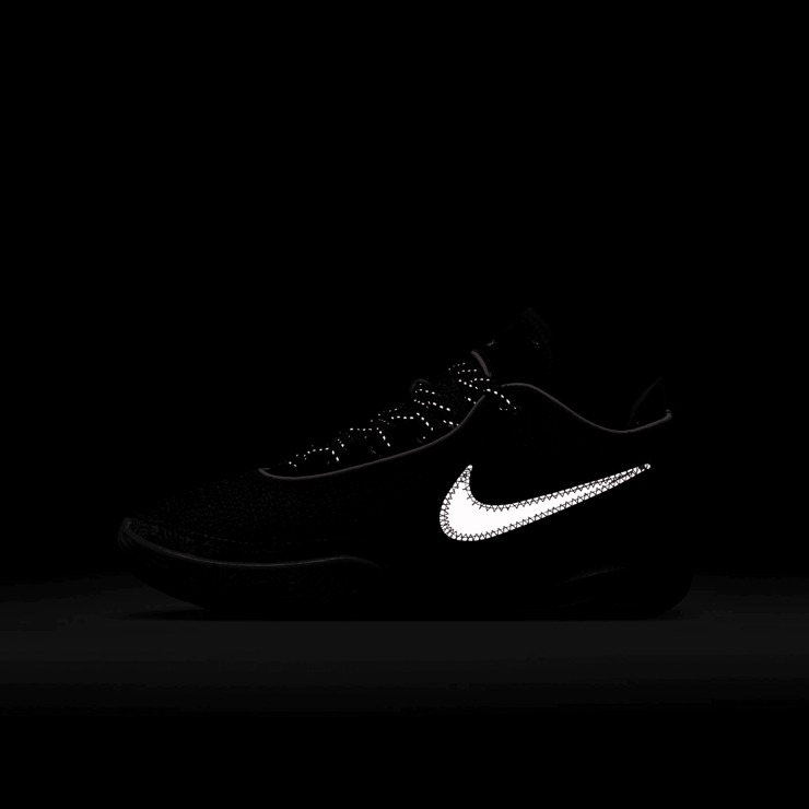 Nike LeBron 20 Black University Red (GS) Angle 9