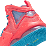 Nike LeBron 19 King's Crown (GS) Angle 5