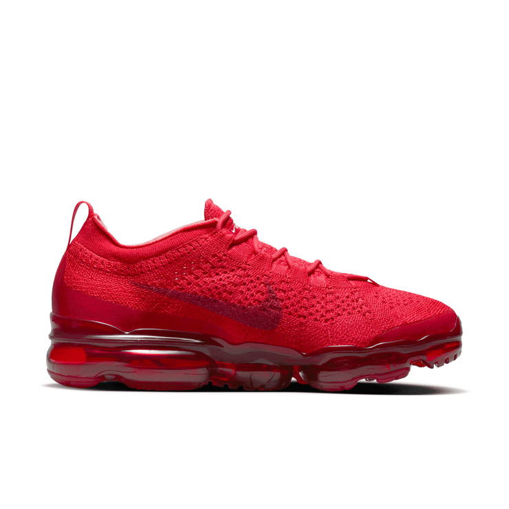 Nike Air VaporMax 2023 Flyknit Triple Red Angle 2