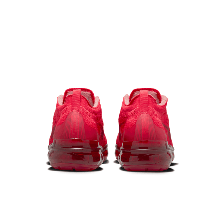 Nike Air VaporMax 2023 Flyknit Triple Red Angle 5