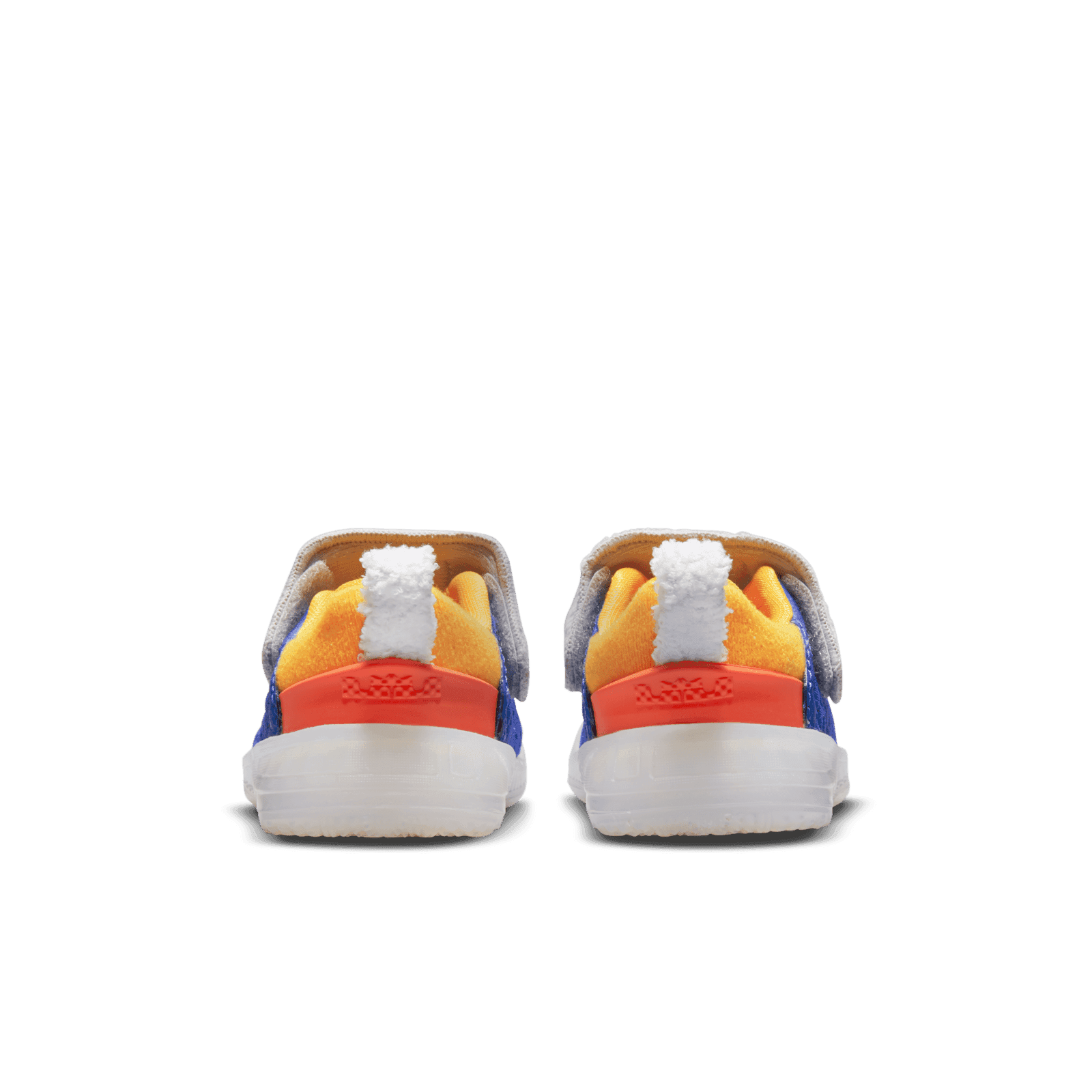 lebron bugs bunny shoe