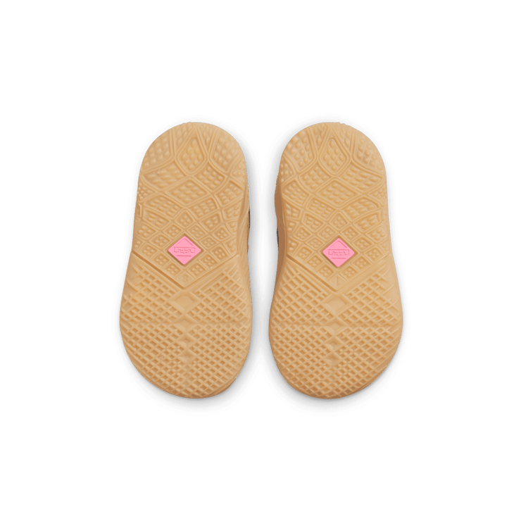 Nike LeBron 18 Low Wile E. vs Roadrunner Space Jam (TD) Angle 0