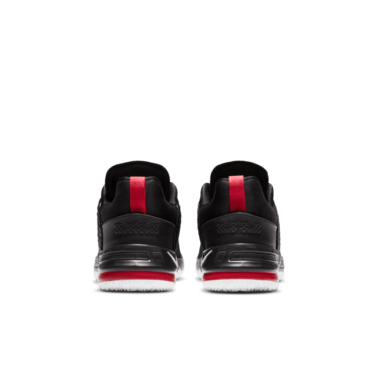 Nike LeBron 18 Bred (PS) Angle 3