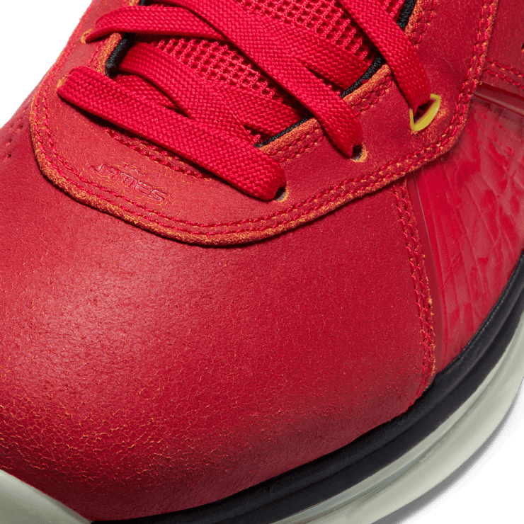 Nike LeBron 8 Gym Red (2020) Angle 4