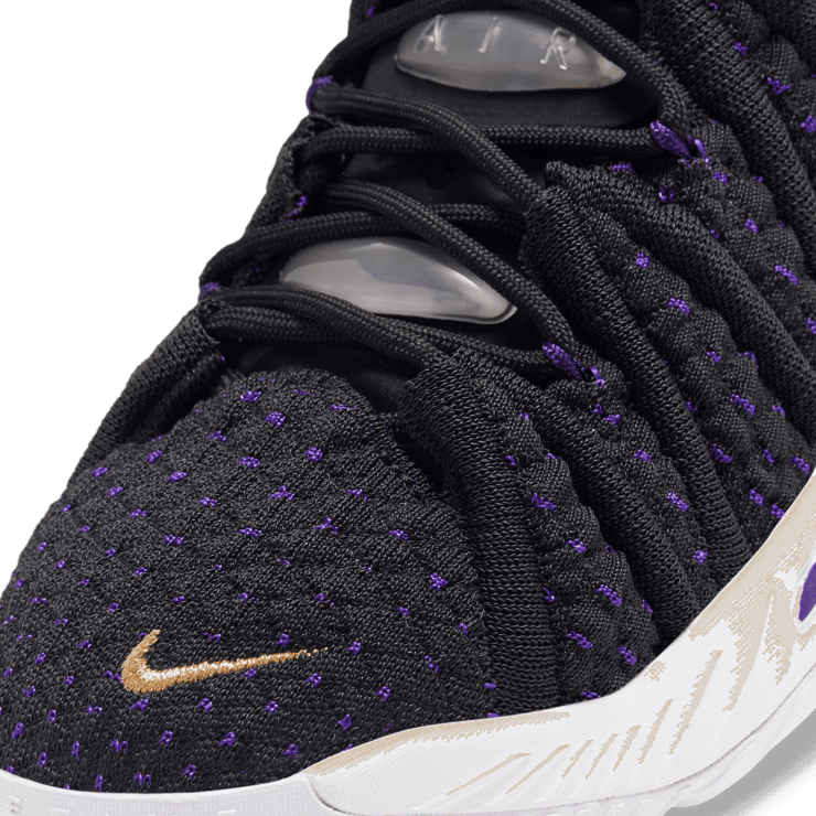 Nike LeBron 18 Lakers (GS) Angle 4