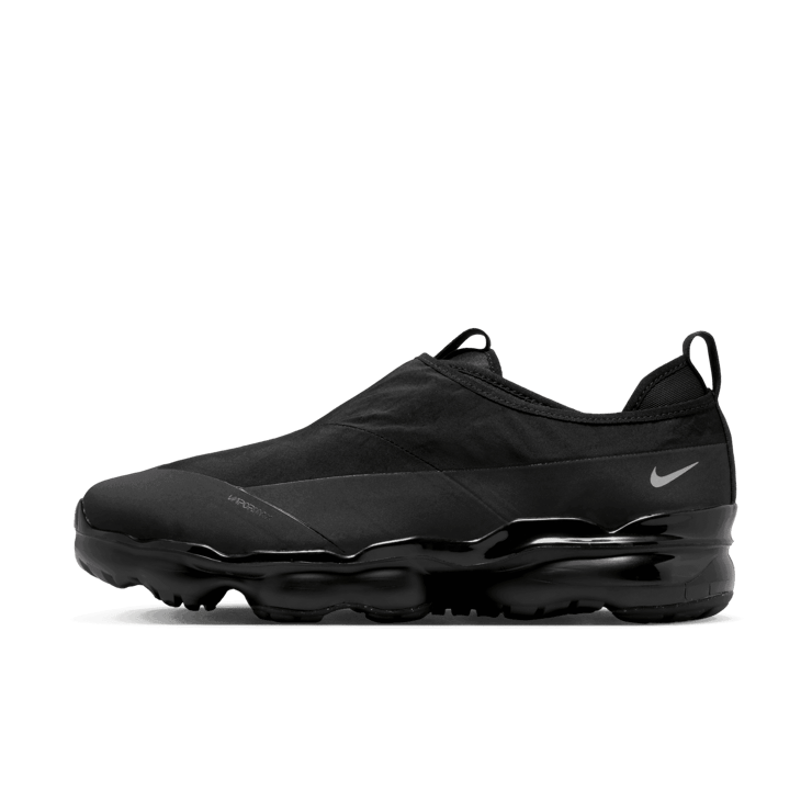 Nike Air VaporMax Moc Roam Black Angle 0
