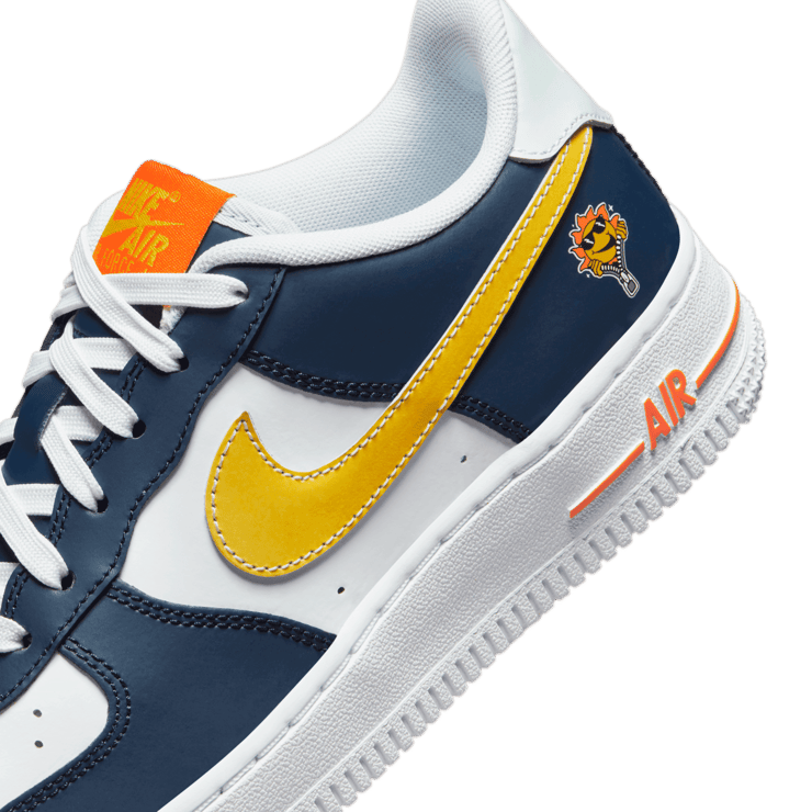 Nike Air Force 1 Low UV Light (GS) Angle 7
