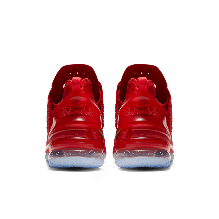 Nike LeBron 18 X-Mas in LA Angle 3