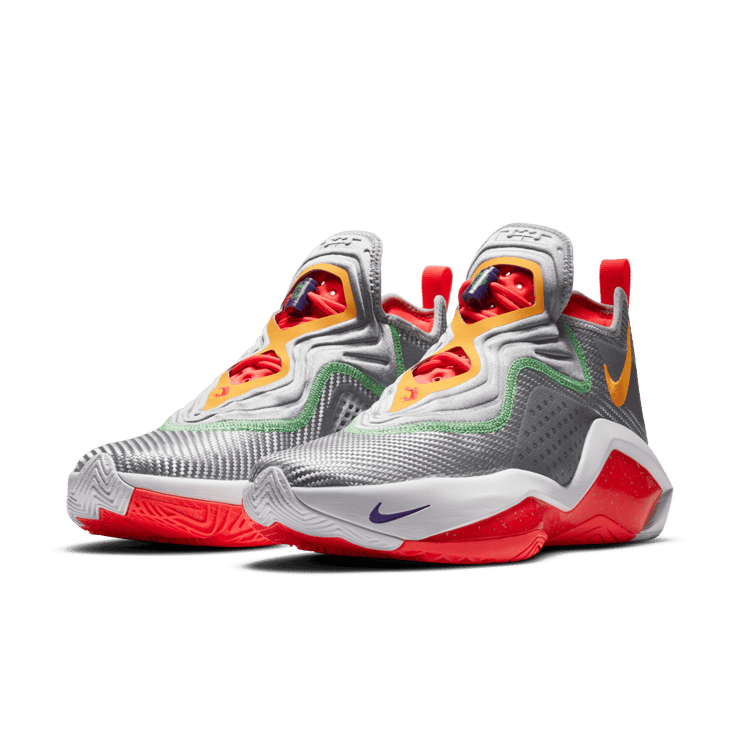 Nike LeBron Solder 14 Hare Angle 2