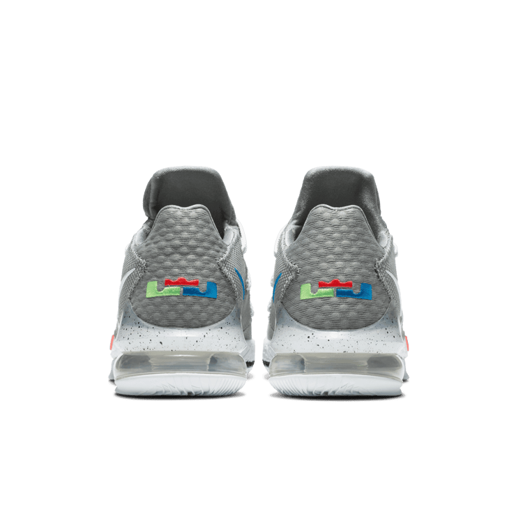 Nike LeBron 17 Low Particle Grey Angle 3