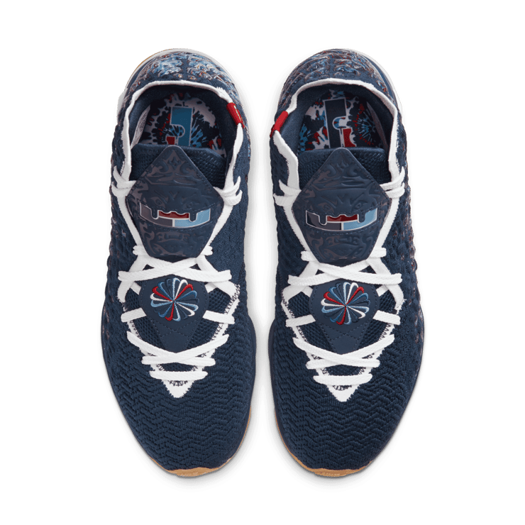 Nike LeBron 17 College Navy Angle 1