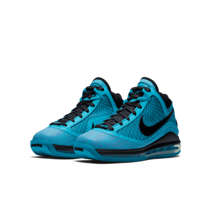 Nike LeBron 7 All-Star (2020) (GS) Angle 2