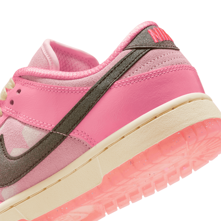 Nike Dunk Low LX Barbie (W) Angle 5