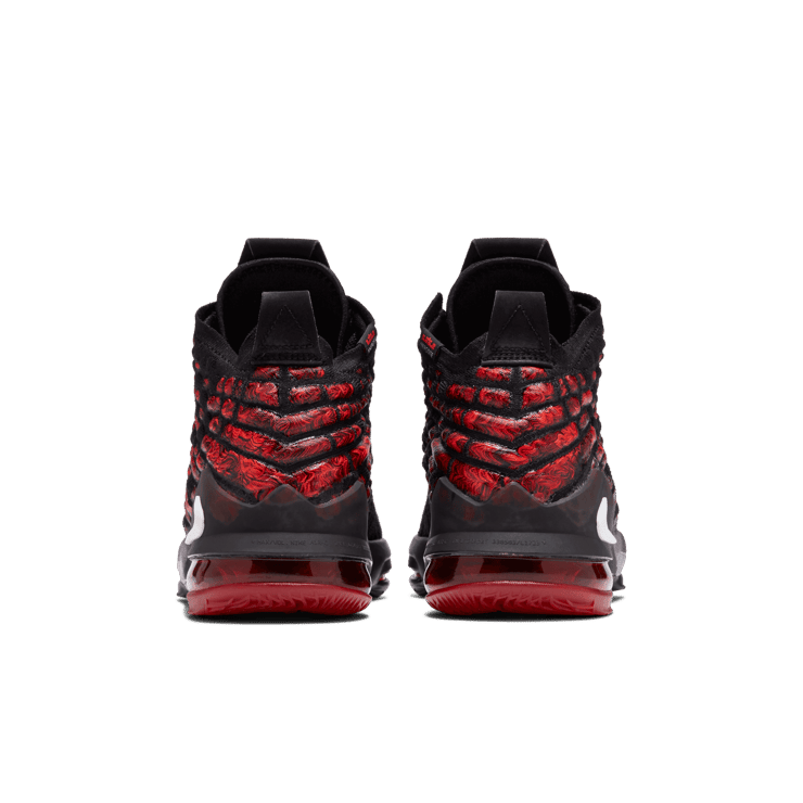 Nike LeBron 17 Infrared (GS) Angle 3