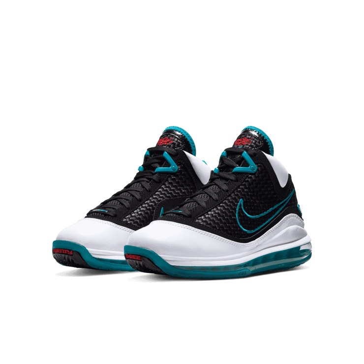 Nike LeBron 7 NFW Red Carpet (2019) (GS) Angle 2