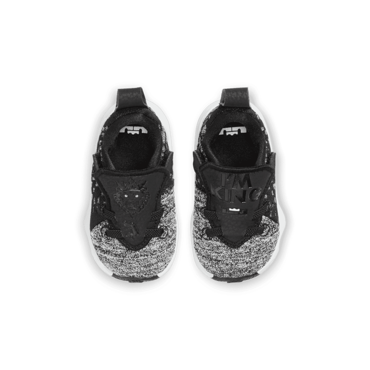 Nike LeBron 17 Black White (TD) Angle 1