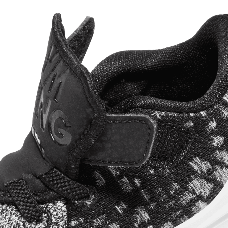 Nike LeBron 17 Black White (TD) Angle 2