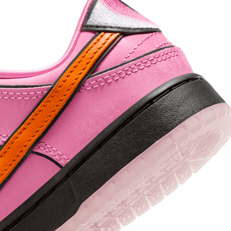 Nike SB Dunk Low Powerpuff Girls Blossom (PS) Angle 5
