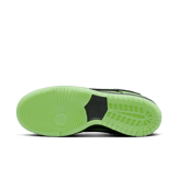 Nike SB Dunk Low Powerpuff Girls Buttercup Angle 0