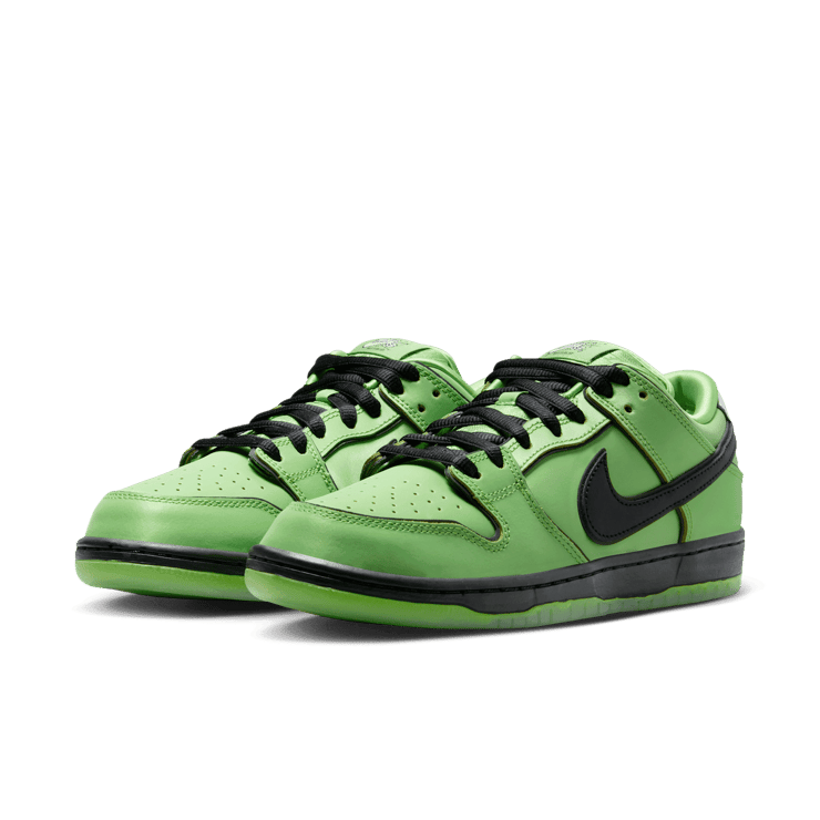 Nike SB Dunk Low Powerpuff Girls Buttercup Angle 2