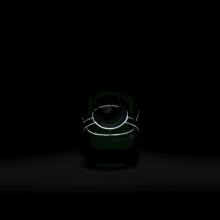 Nike SB Dunk Low Powerpuff Girls Buttercup Angle 7