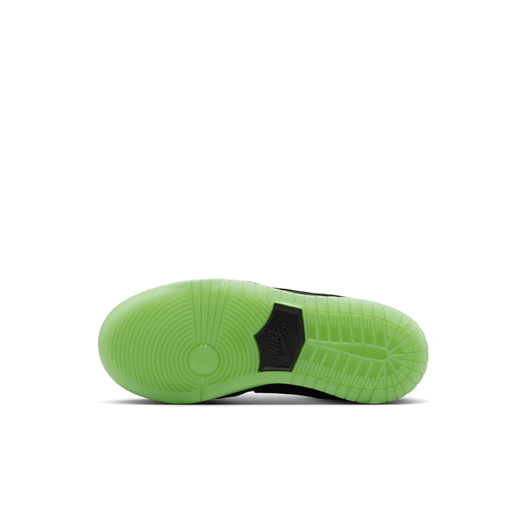 Nike SB Dunk Low Powerpuff Girls Buttercup (PS) Angle 0