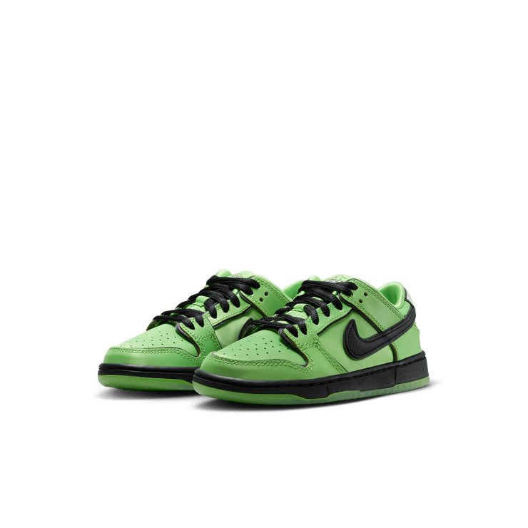 Nike SB Dunk Low Powerpuff Girls Buttercup (PS) Angle 2