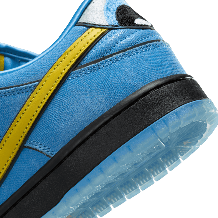 Nike SB Dunk Low Powerpuff Girls Bubbles Angle 5
