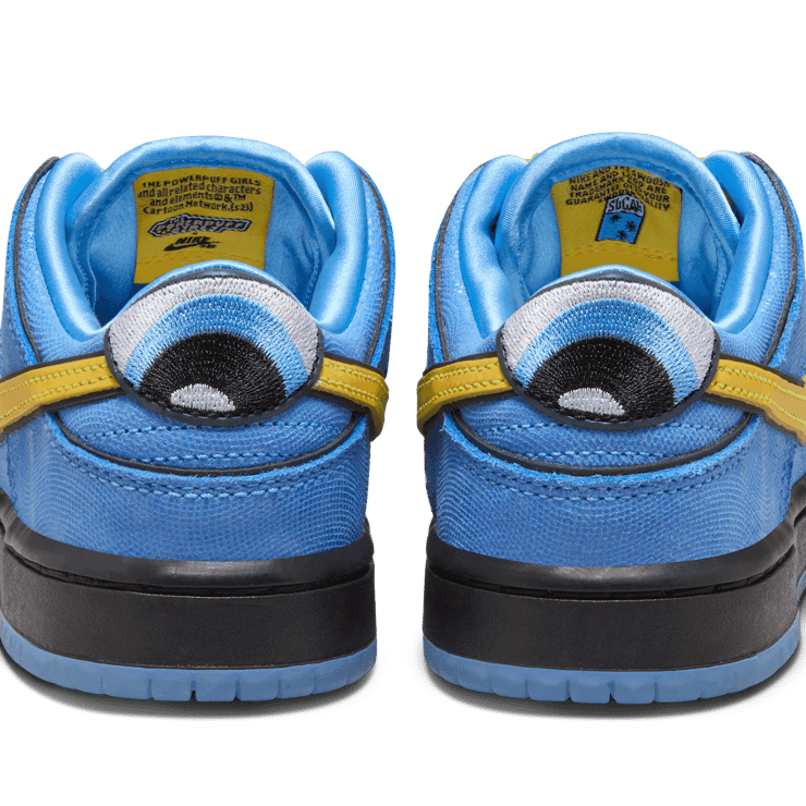 Nike SB Dunk Low Powerpuff Girls Bubbles (PS) Angle 4