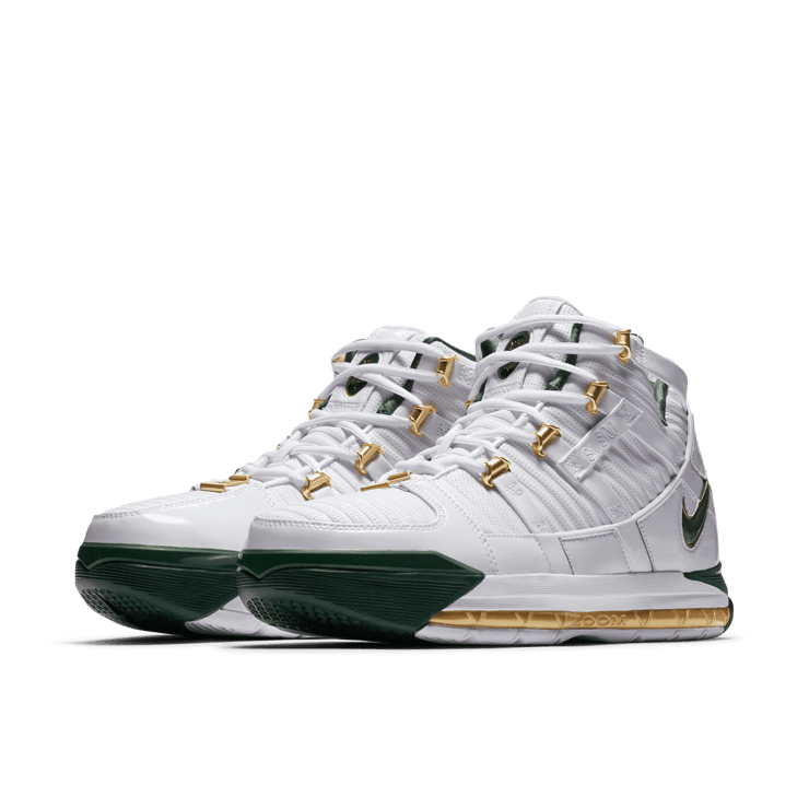 Nike LeBron 3 SVSM Home (2019) Angle 2