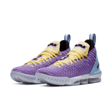 Nike LeBron 16 Lakers Championships Angle 2