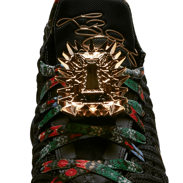 Nike LeBron 16 Watch the Throne Angle 4