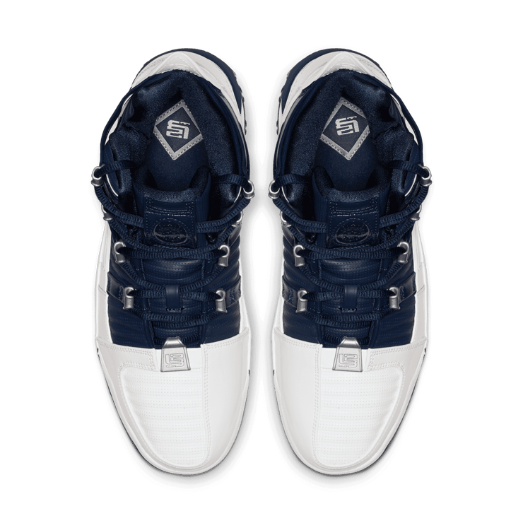 Nike LeBron 3 Midnight Navy (2019) Angle 1