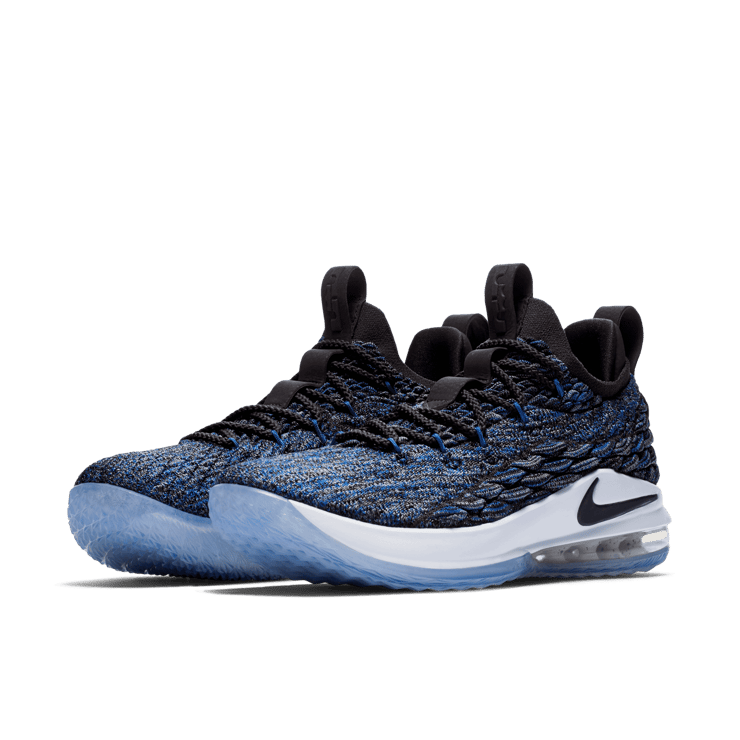 Nike LeBron 15 Low Signal Blue Angle 2