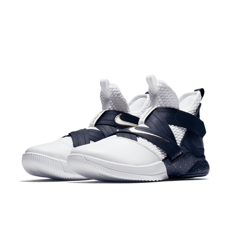 Nike LeBron Zoom Soldier 12 25 Straight Angle 2