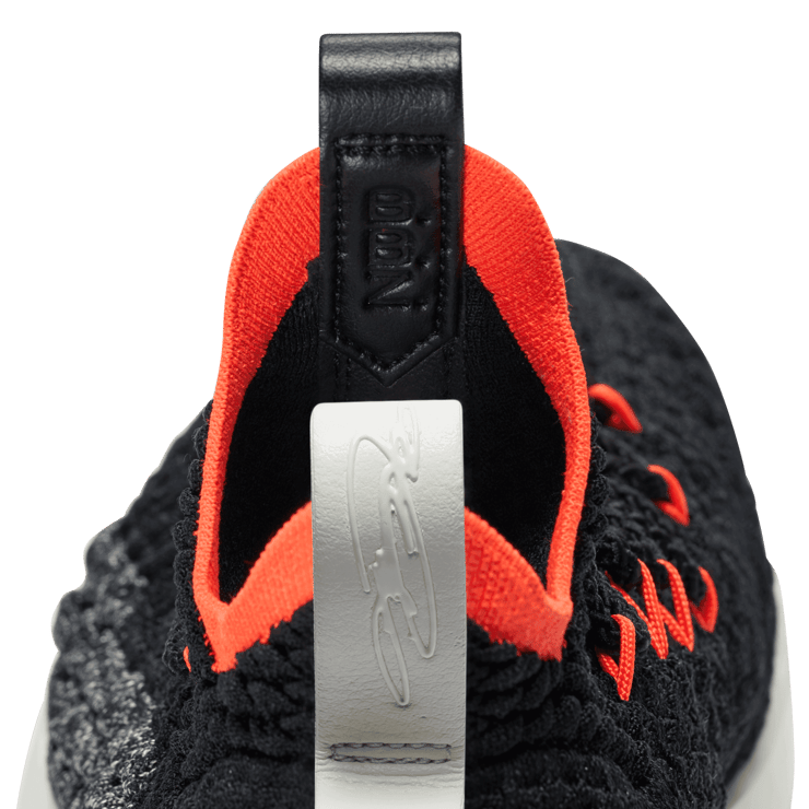 Nike LeBron 15 Black Bright Crimson Angle 4