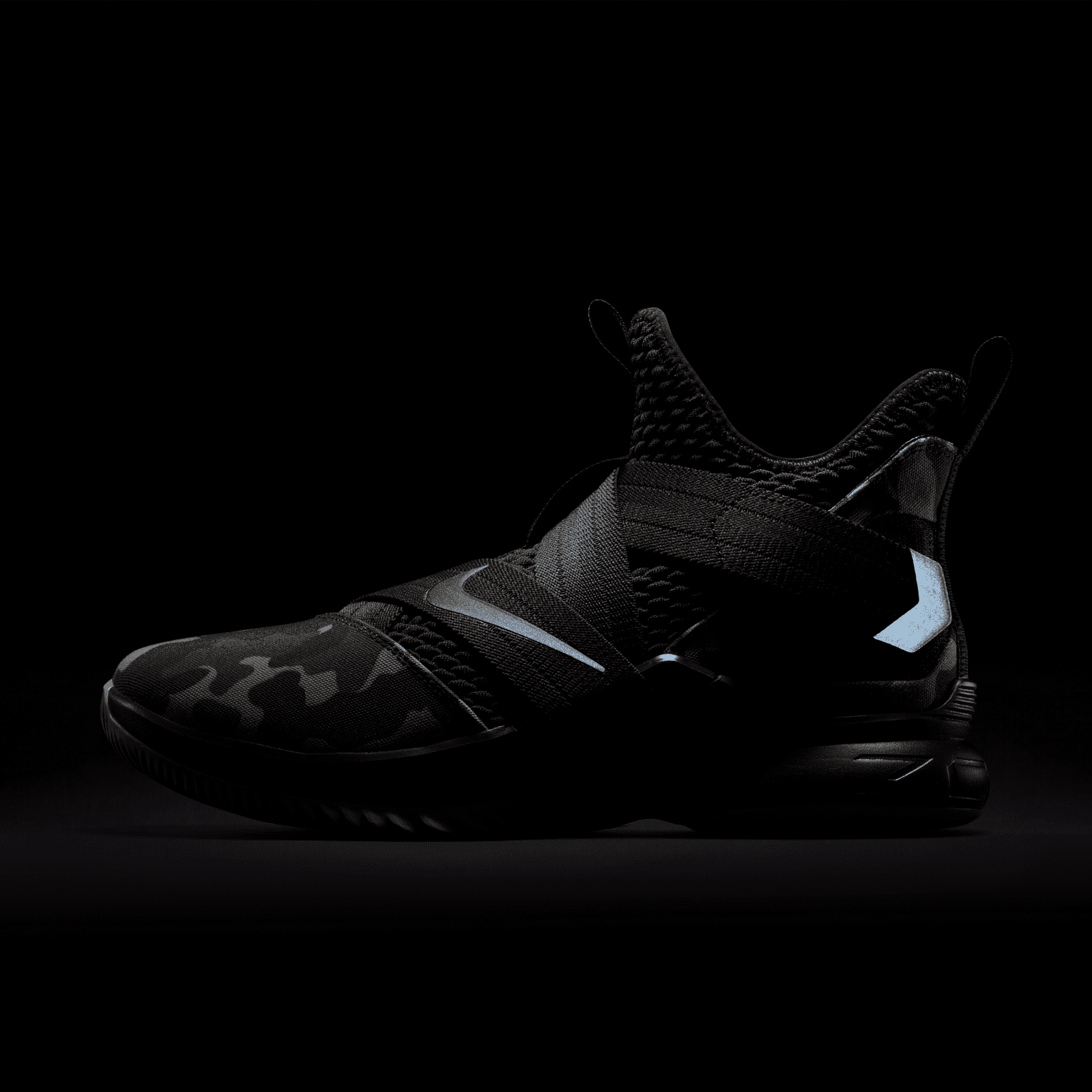 lebron zoom soldier 12 camo