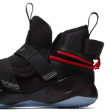 Nike LeBron Soldier 11 Flyease Bred Angle 4