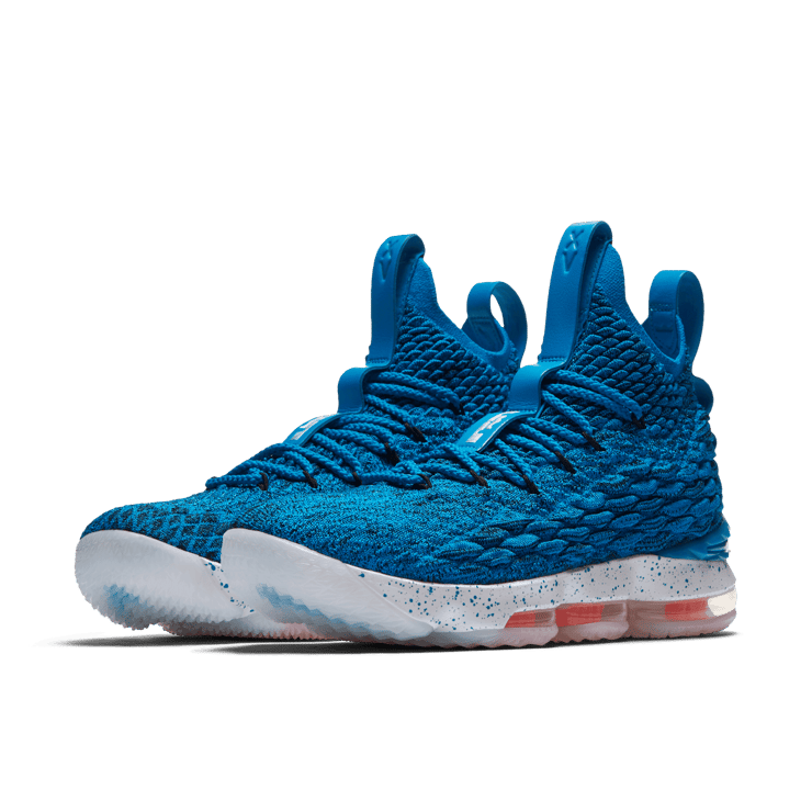 Nike LeBron 15 Hardwood Classics Angle 2