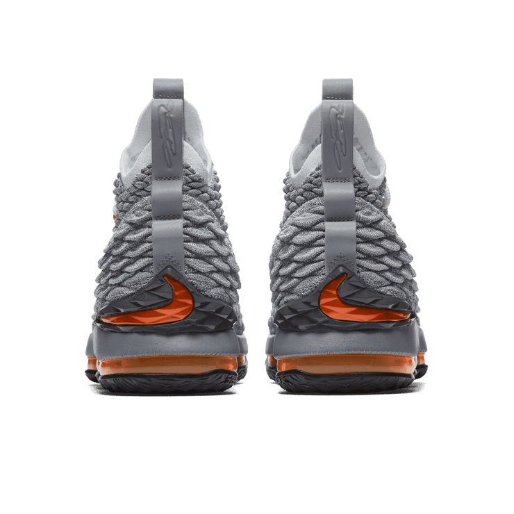 Nike LeBron 15 Safety Orange (GS) Angle 3