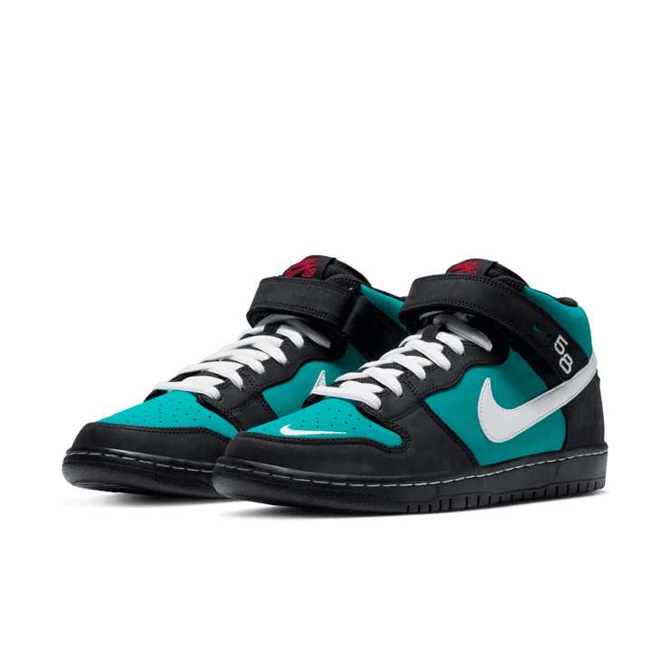 Nike SB Dunk Mid Griffey Angle 2