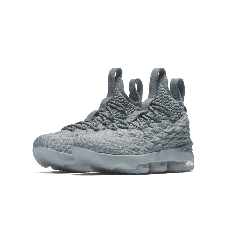 Nike LeBron 15 City Series (GS) Angle 2