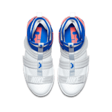 Nike LeBron Zoom Soldier 11 Ultramarine (GS) Angle 1