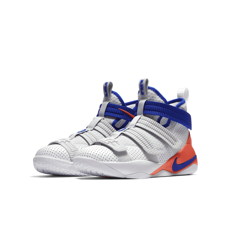 Nike LeBron Zoom Soldier 11 Ultramarine (GS) Angle 2