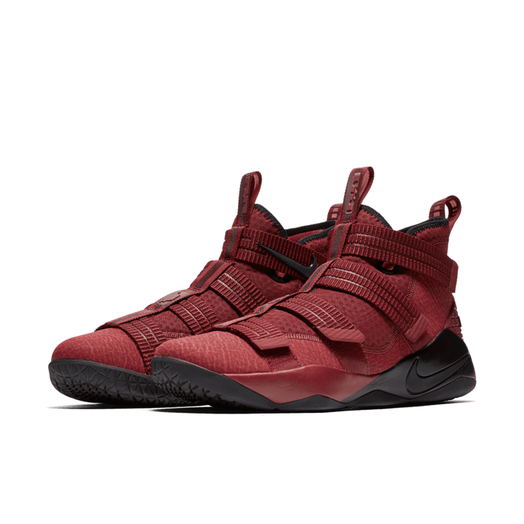 Nike LeBron Zoom Soldier 11 Burgundy Angle 2