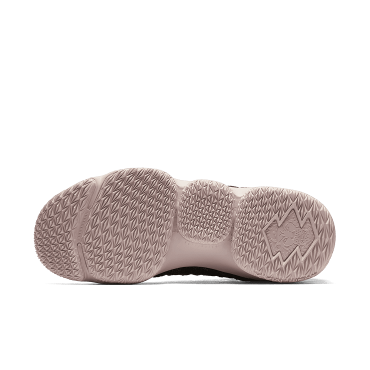 Nike LeBron 15 Pride of Ohio Angle 0