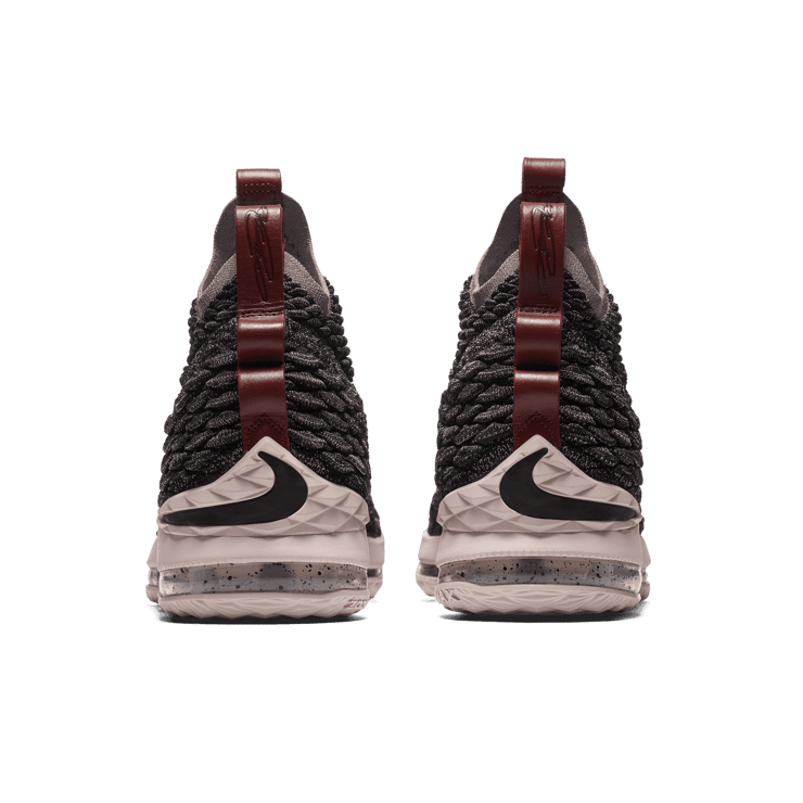 Nike LeBron 15 Pride of Ohio Angle 3